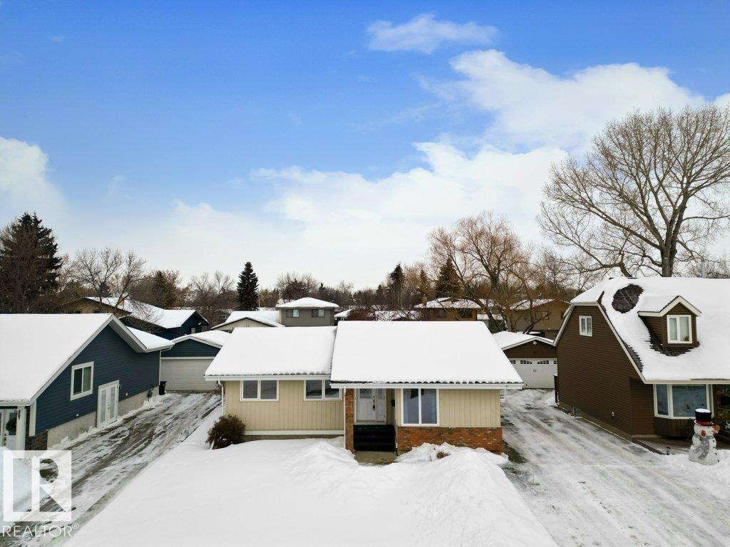 59 Woodbine Rd, Sherwood Park, Alberta  T8A 4A7 - Photo 2 - E4469678