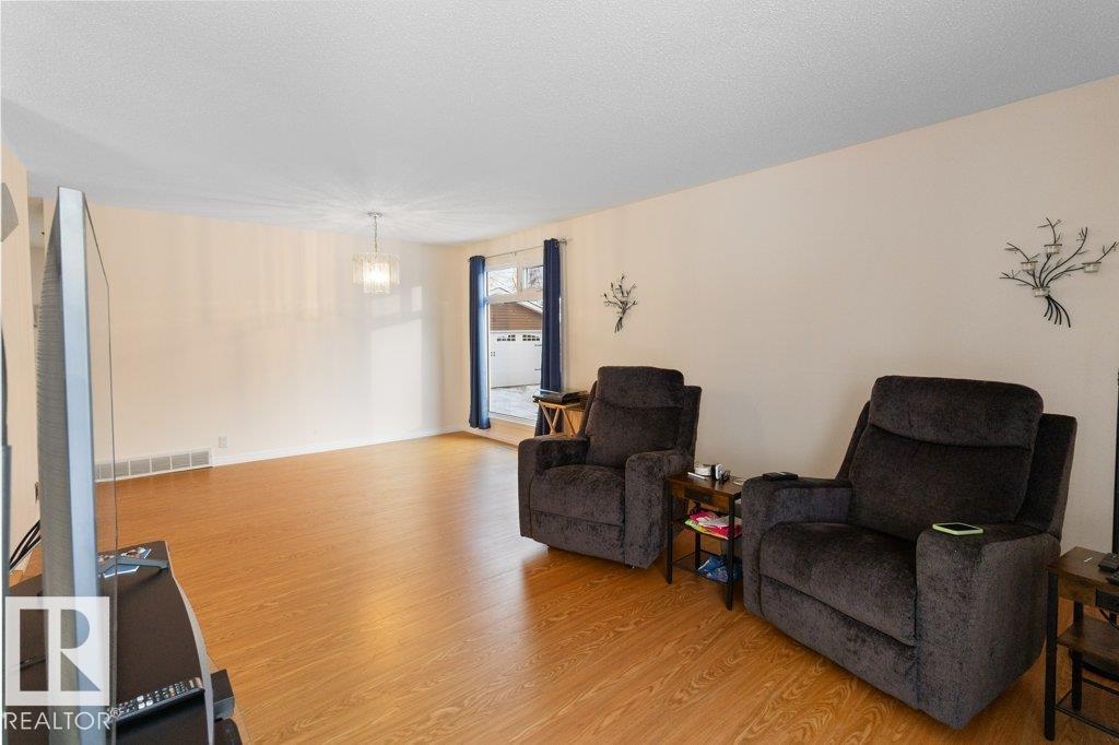 59 Woodbine Rd, Sherwood Park, Alberta  T8A 4A7 - Photo 9 - E4469678