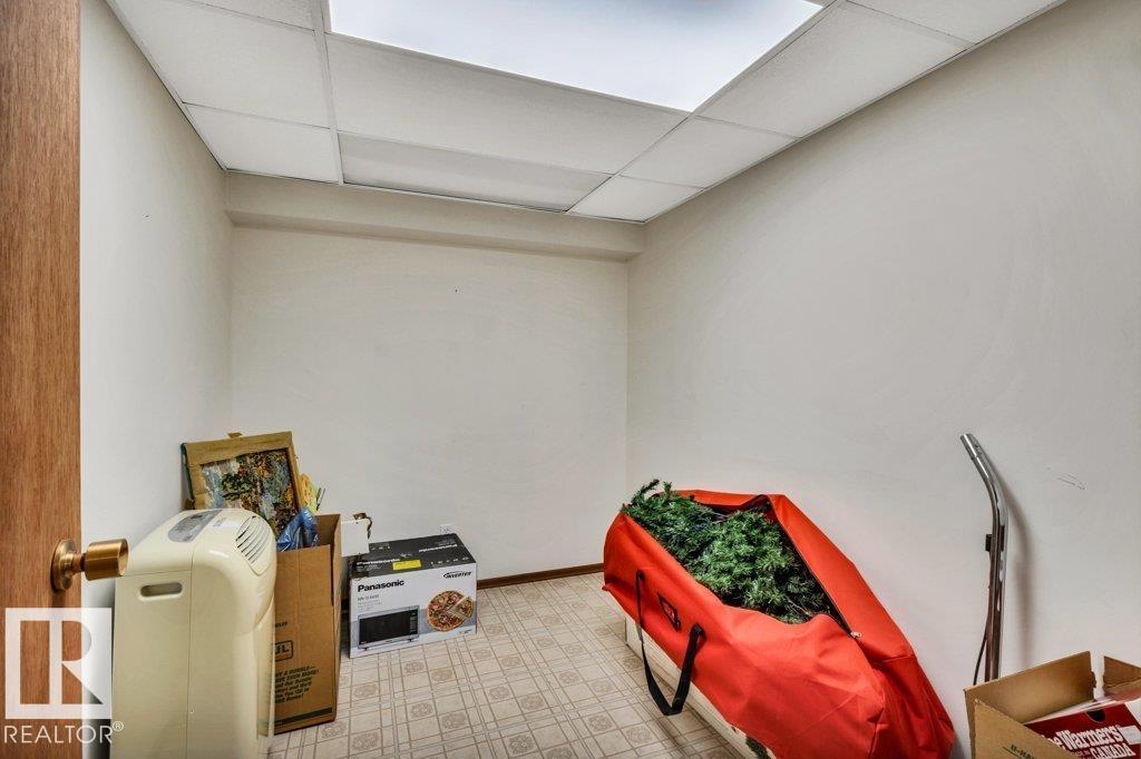 8146 27 Av Nw, Edmonton, Alberta  T6K 4C9 - Photo 34 - E4469679