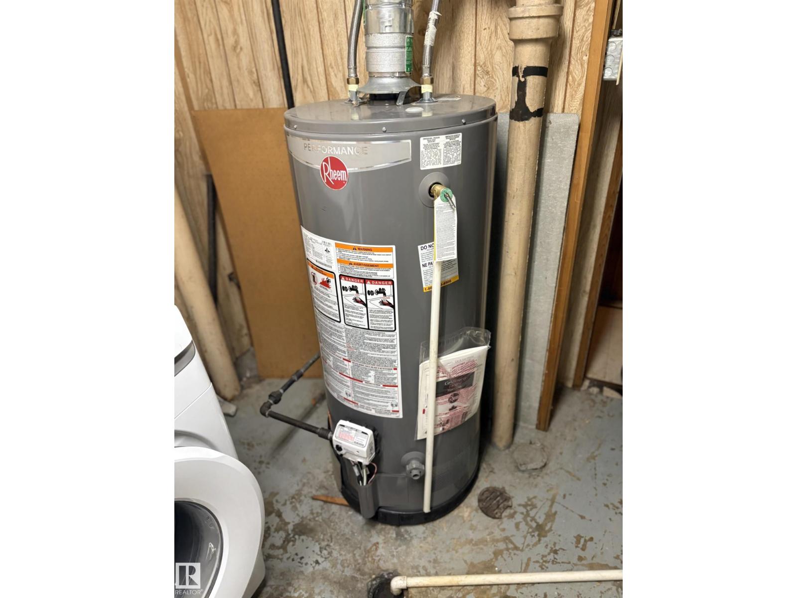 7524 95 Av Nw, Edmonton, Alberta  T6C 1X5 - Photo 16 - E4469680