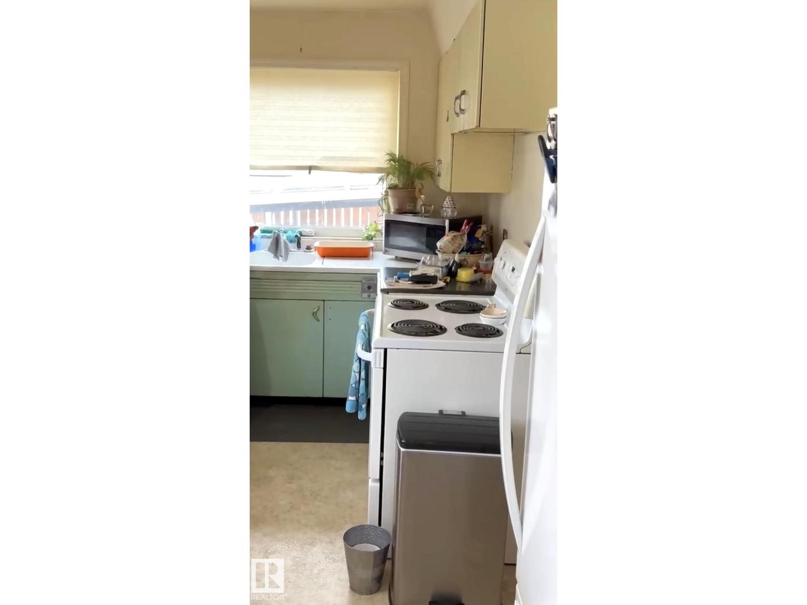 7524 95 Av Nw, Edmonton, Alberta  T6C 1X5 - Photo 7 - E4469680