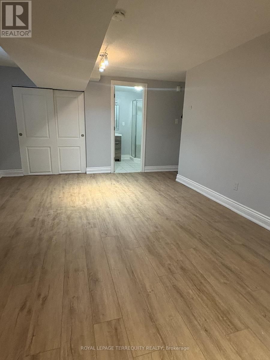 102 - 8 Thorncliffe Avenue, Toronto, Ontario  M4K 1V5 - Photo 4 - E12684268