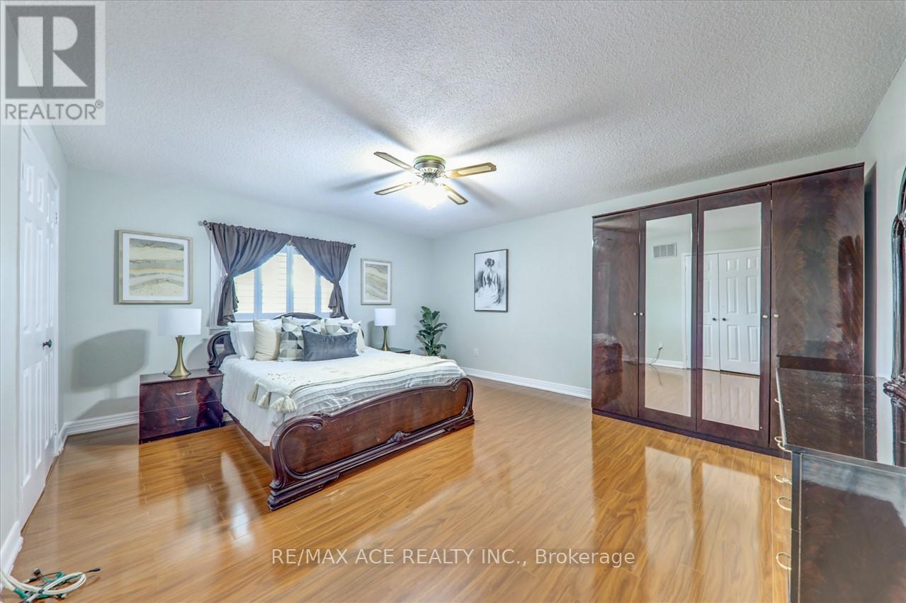 111 Laird Drive, Markham, Ontario  L3S 3N6 - Photo 17 - N12684266