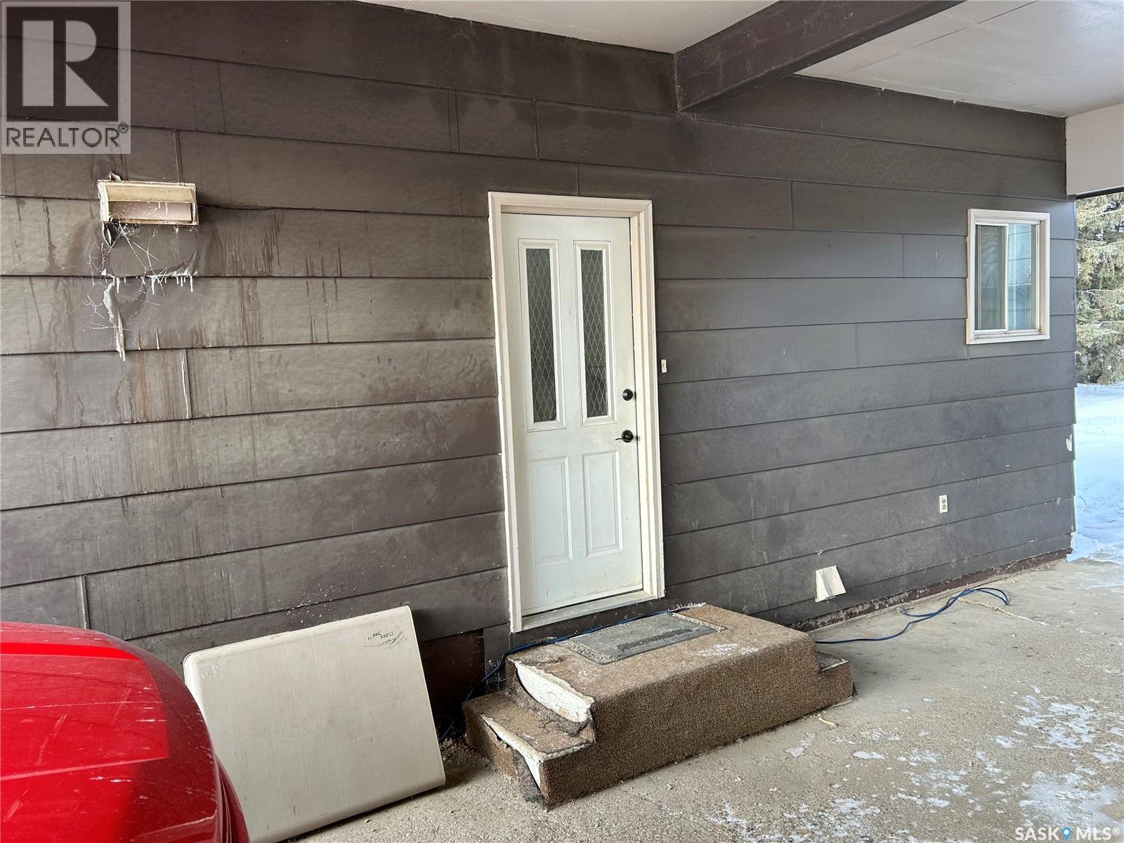 330 Pine Street, Porcupine Plain, Saskatchewan  S0E 1H0 - Photo 2 - SK026585