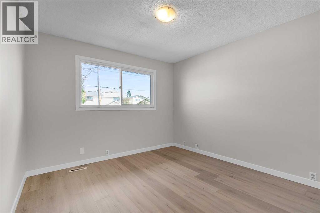 7840 21a Street Se, Calgary, Alberta  T2C 1Z2 - Photo 12 - A2266015
