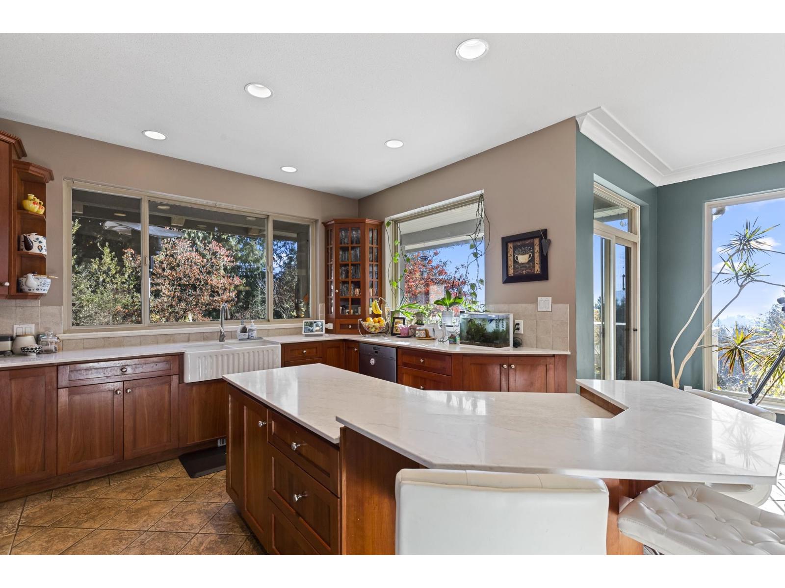 31730 Viewcrest Avenue, Mission, British Columbia  V4S 1E7 - Photo 14 - R3075315