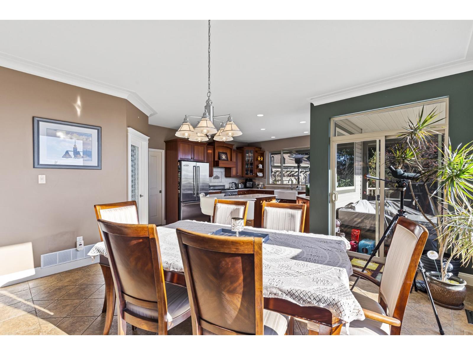 31730 Viewcrest Avenue, Mission, British Columbia  V4S 1E7 - Photo 12 - R3075315