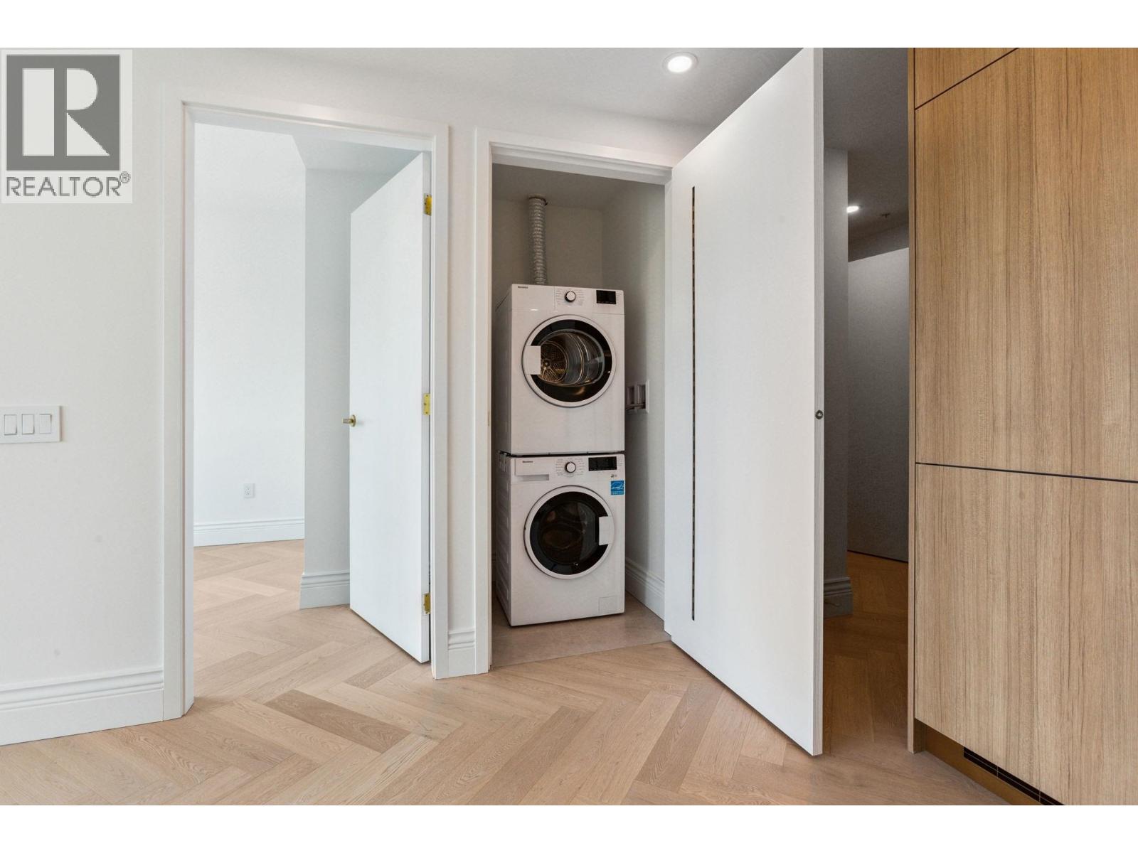 303 2096 W 47th Avenue, Vancouver, British Columbia  V6M 0E5 - Photo 12 - R3048957