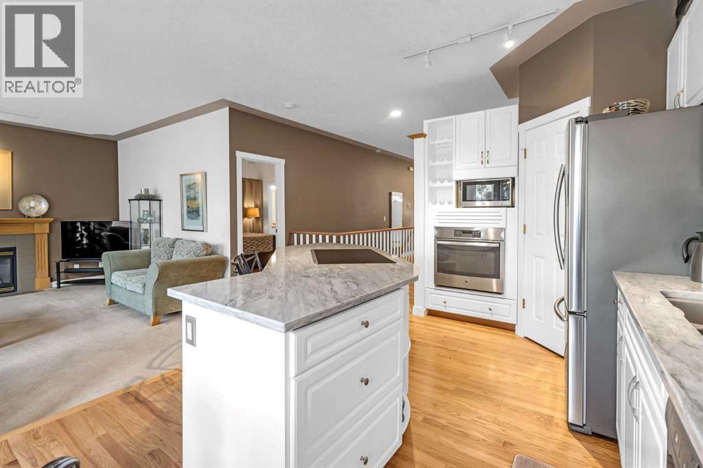 28 Prominence View Sw, Calgary, Alberta  T3H 3M8 - Photo 14 - A2272211