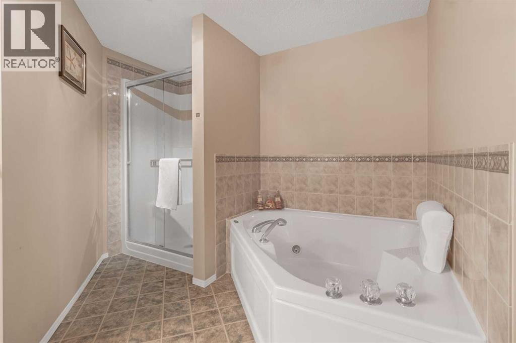 28 Prominence View Sw, Calgary, Alberta  T3H 3M8 - Photo 37 - A2272211