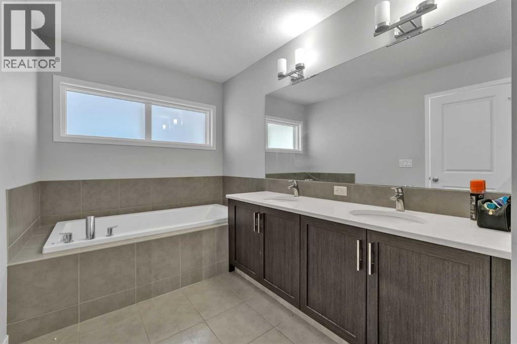 130 Red Sky Crescent Ne, Calgary, Alberta  T3N 1R2 - Photo 20 - A2277568