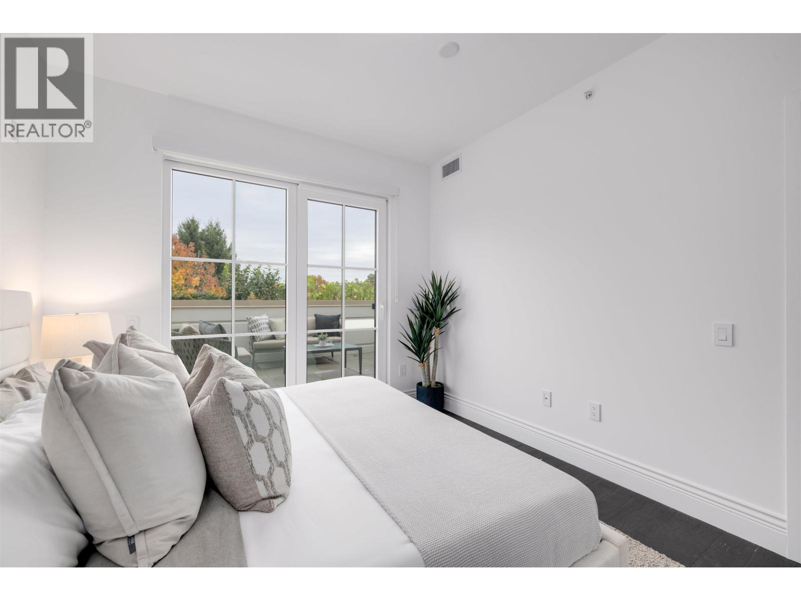 404 2096 W 47th Avenue, Vancouver, British Columbia  V6M 0E5 - Photo 12 - R3048959