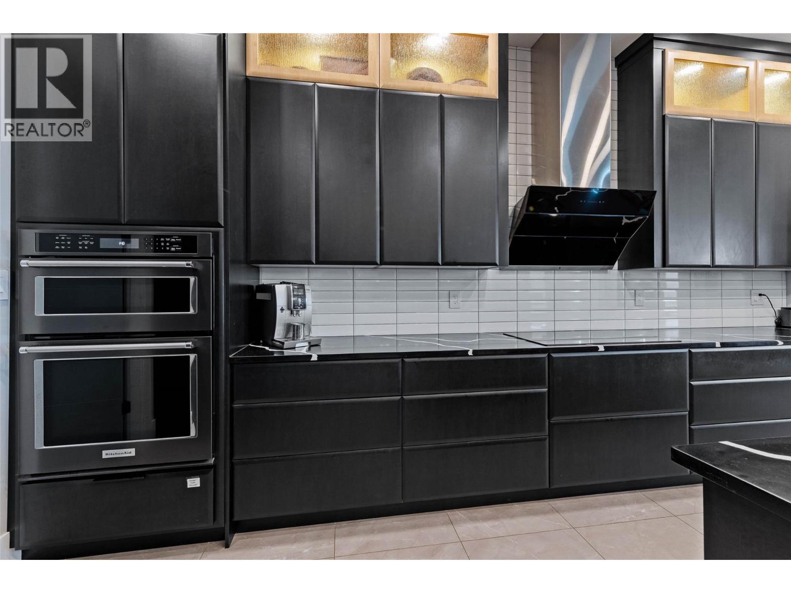 1314 Myra Place, Kamloops, British Columbia  V2E 0C3 - Photo 13 - 10372227