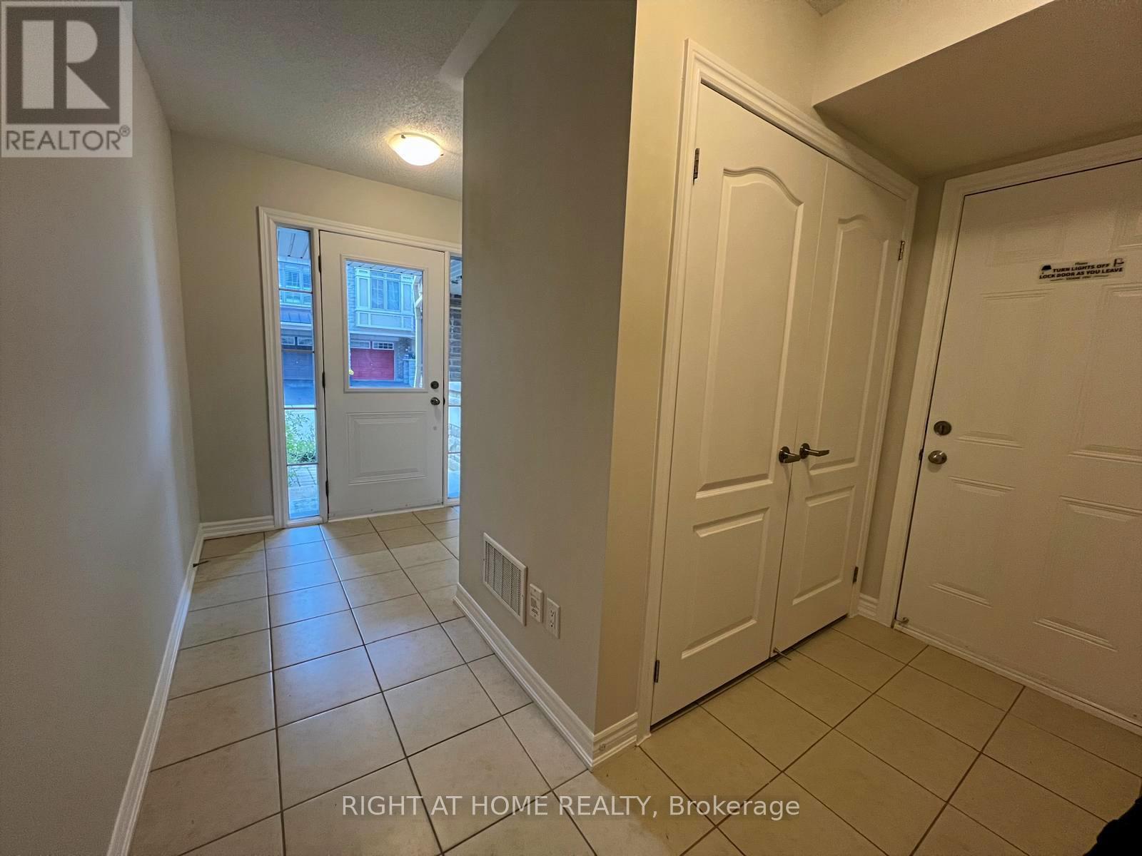 54 - 2435 Greenwich Drive, Oakville, Ontario  L6M 0S4 - Photo 26 - W12658932