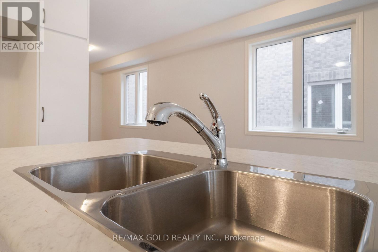 16 Lidstone Street, Cambridge, Ontario  N1T 0G4 - Photo 15 - X12684204