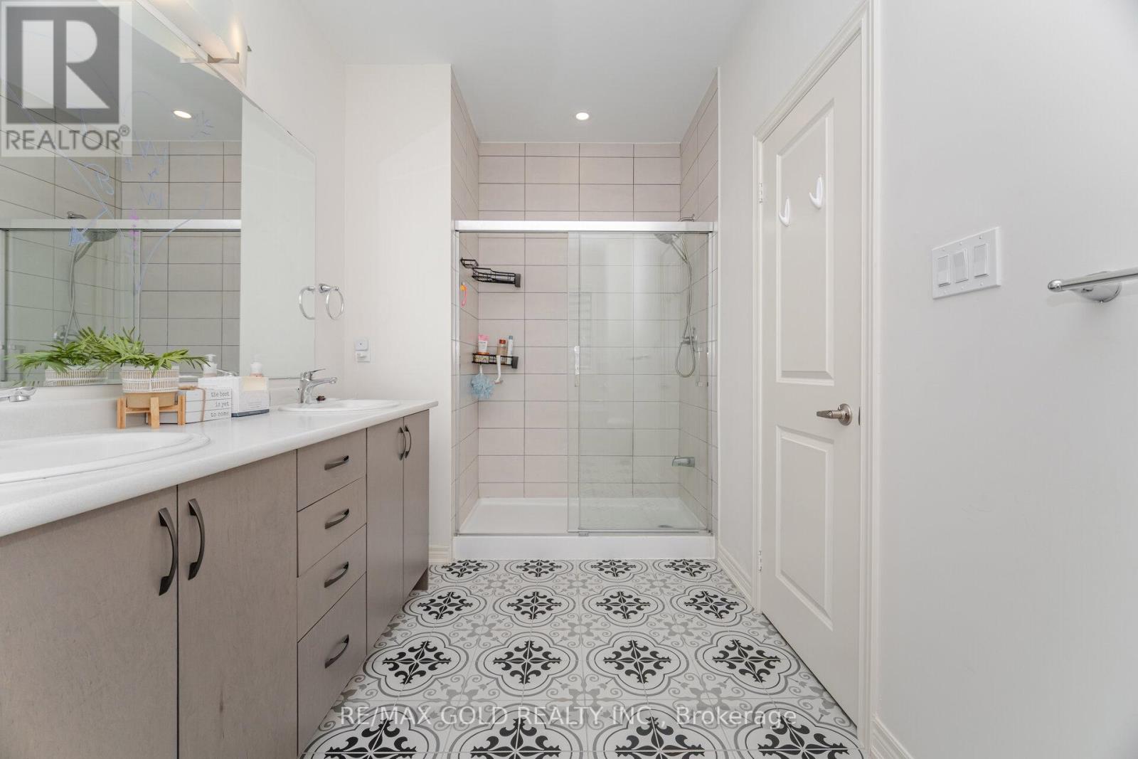 16 Lidstone Street, Cambridge, Ontario  N1T 0G4 - Photo 32 - X12684204