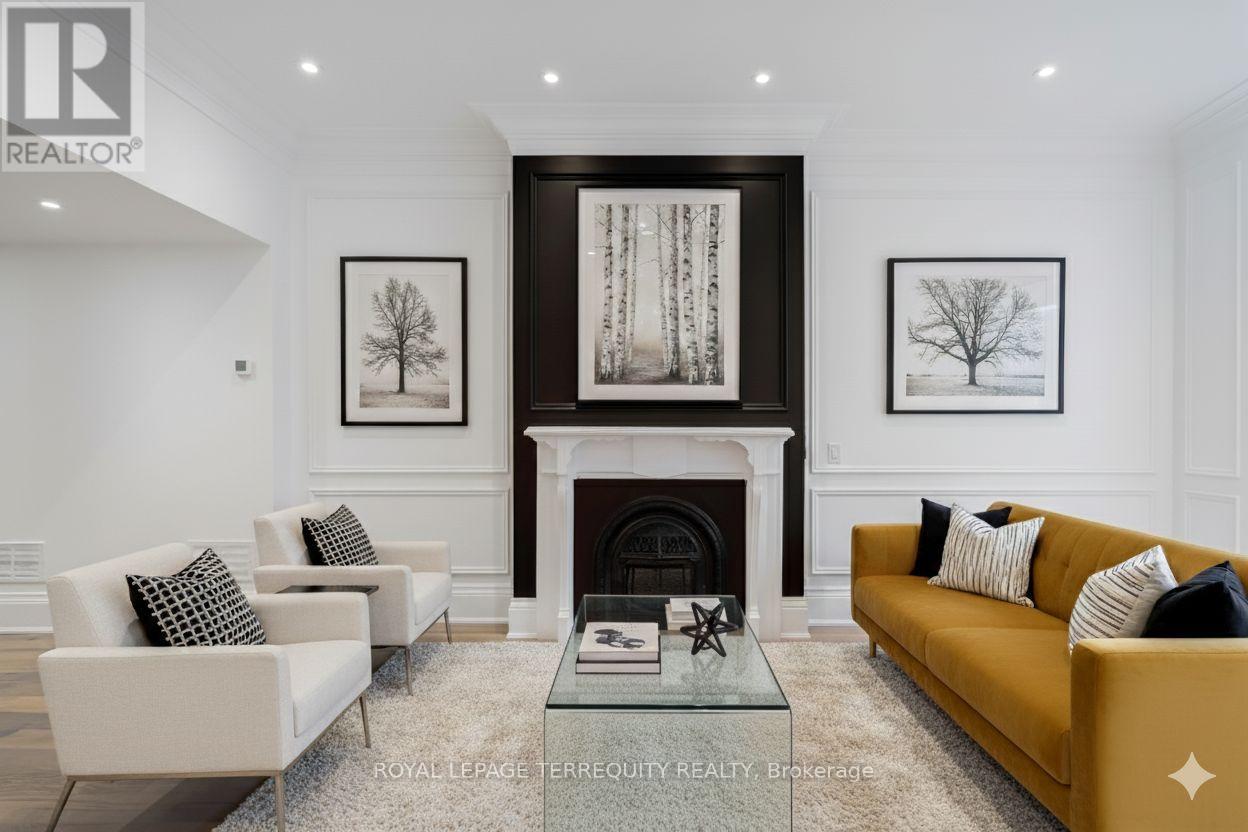 5 Aberdeen Avenue, Toronto, Ontario  M4X 1A1 - Photo 2 - C12684286