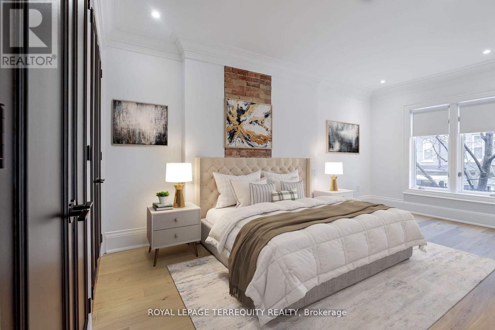 5 Aberdeen Avenue, Toronto, Ontario  M4X 1A1 - Photo 23 - C12684286