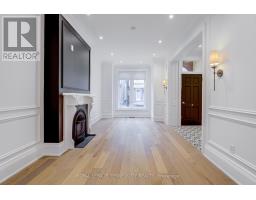 5 ABERDEEN AVENUE, Toronto, Ontario