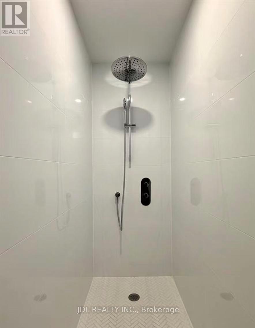 402 - 1720 Bayview Avenue, Toronto, Ontario  M4G 0E5 - Photo 12 - C12684288