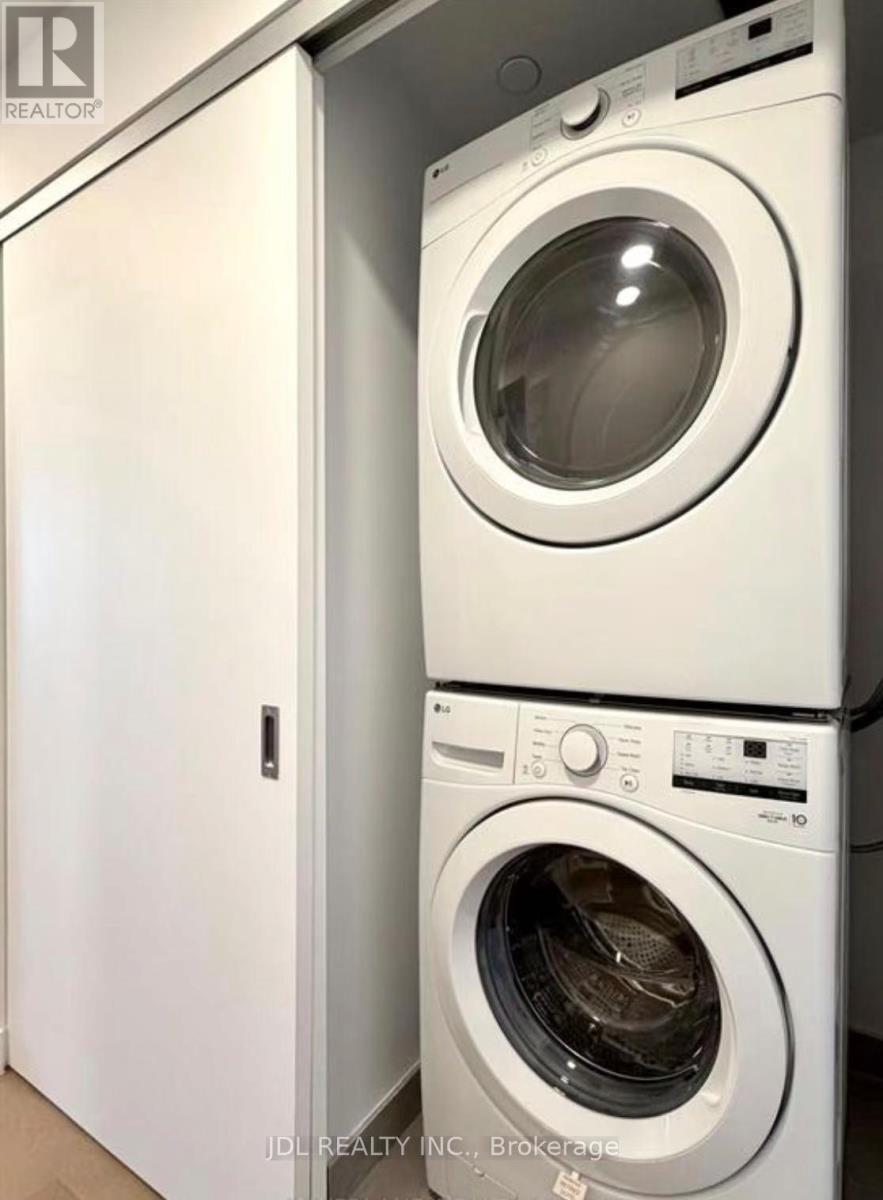 402 - 1720 Bayview Avenue, Toronto, Ontario  M4G 0E5 - Photo 13 - C12684288