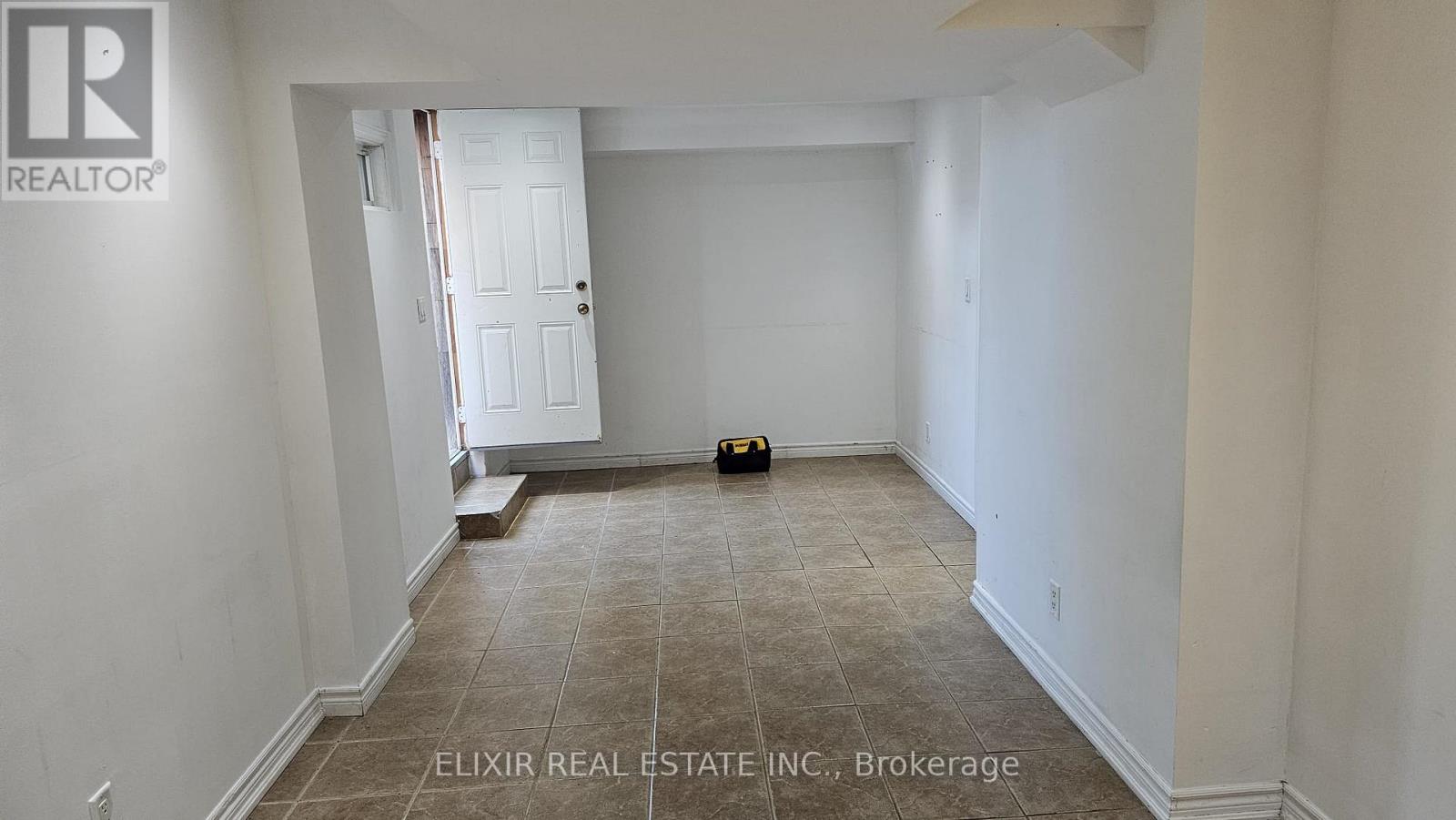 Basement - 4 Lonestar Crescent, Brampton, Ontario  L7A 2H9 - Photo 3 - W12684274