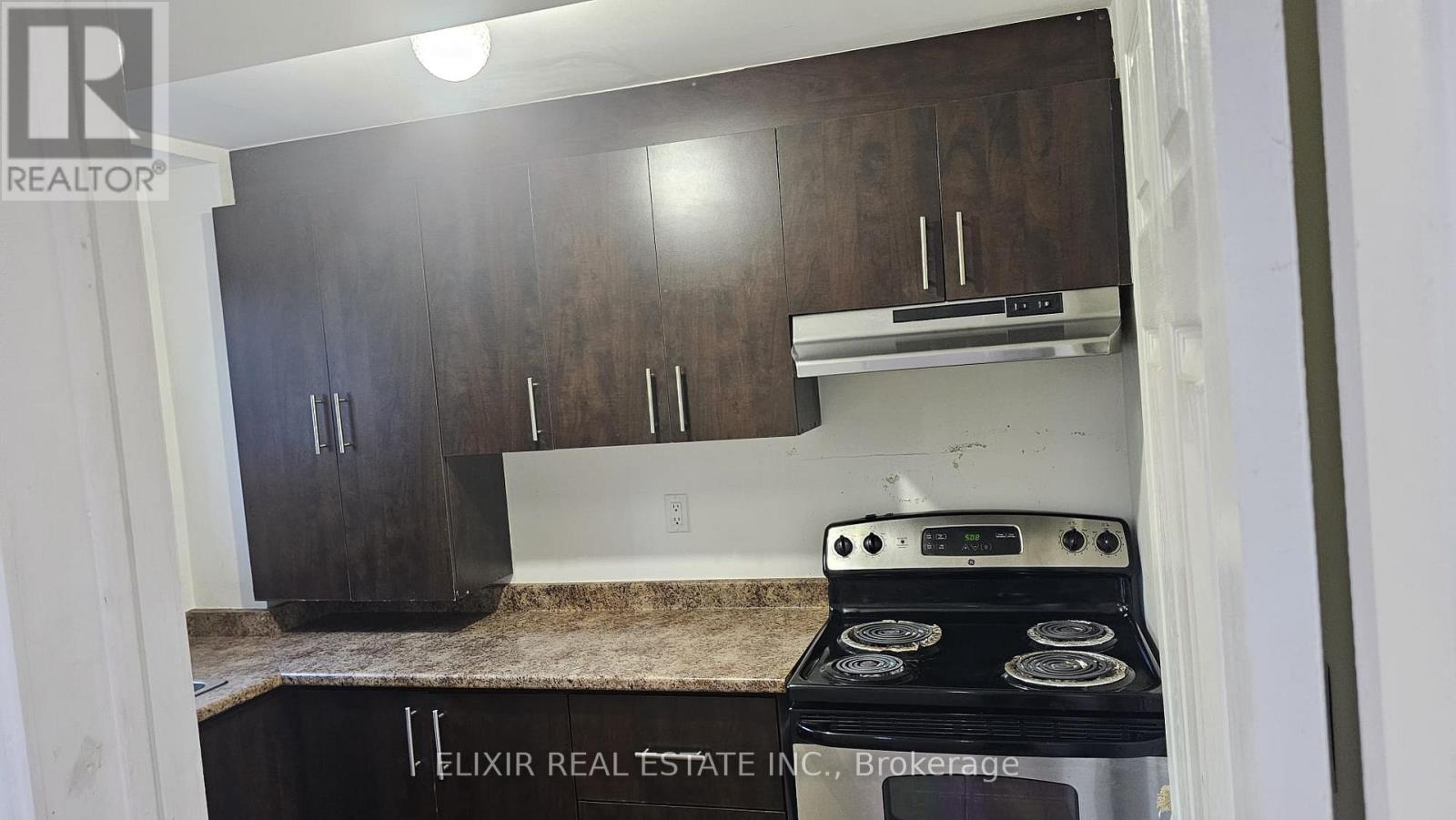 Basement - 4 Lonestar Crescent, Brampton, Ontario  L7A 2H9 - Photo 8 - W12684274