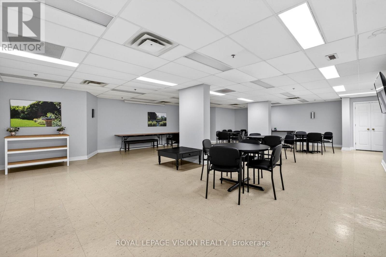 1002 - 81 Millside Drive, Milton, Ontario  L9T 3X4 - Photo 39 - W12684282