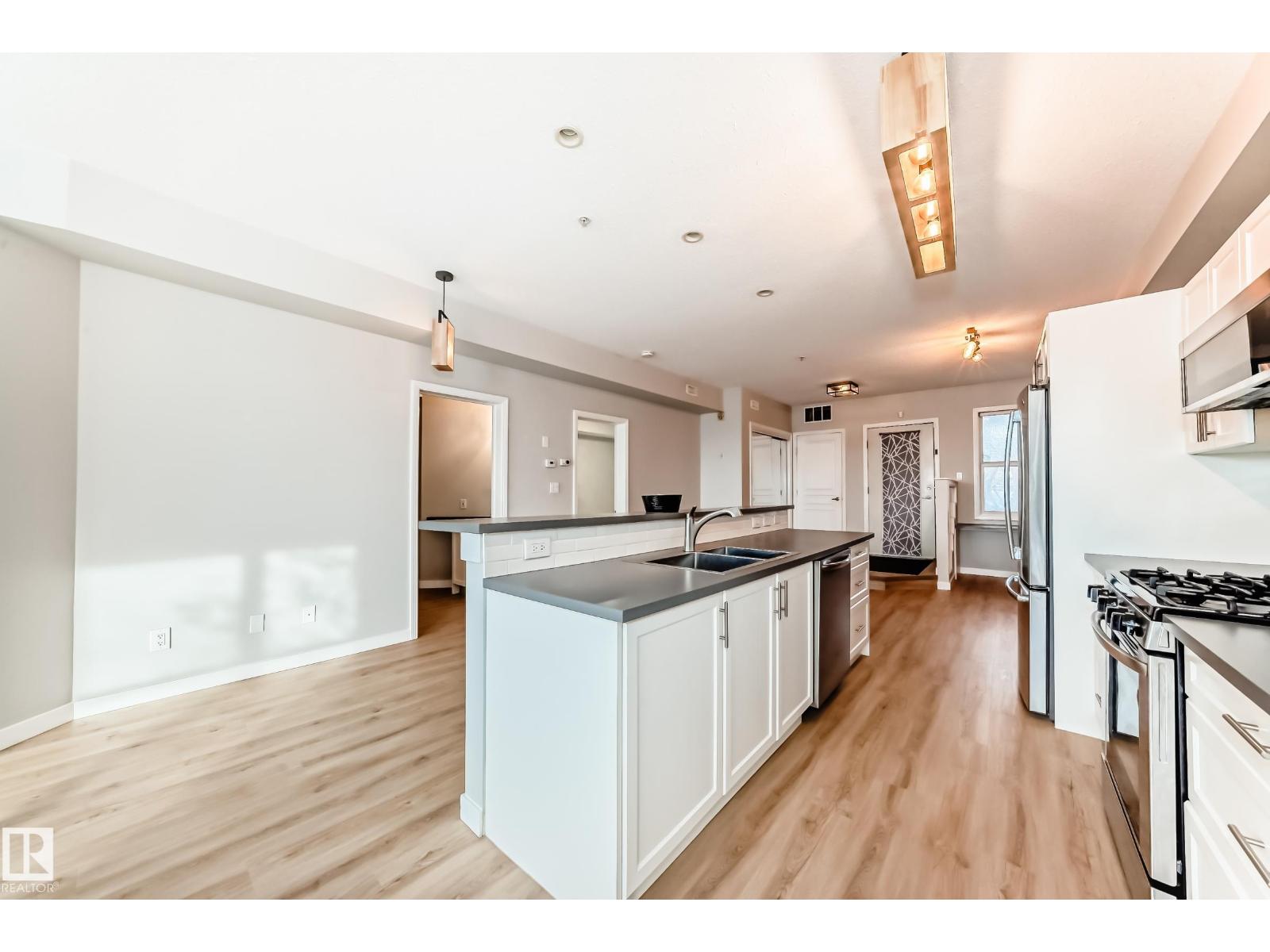 #115 9507 101 Av Nw, Edmonton, Alberta T5H 4R1 - Photo 7 - E4469653