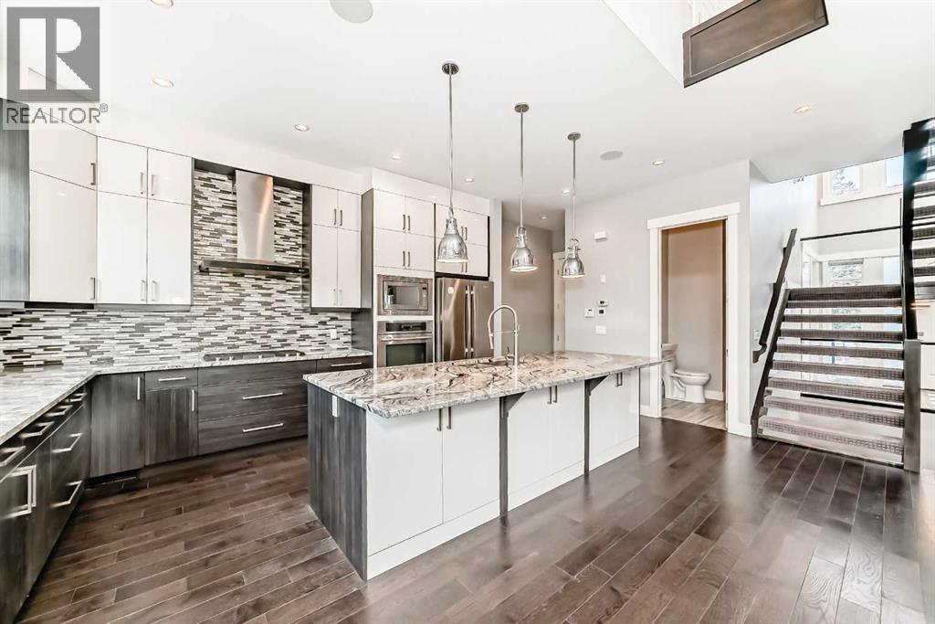 230 37 Street Nw, Calgary, Alberta  T2N 3B7 - Photo 2 - A2276397