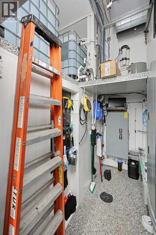 25113 Twp Rd 272, Rural Rocky View County, Alberta  T4B 2A3 - Photo 35 - A2264162