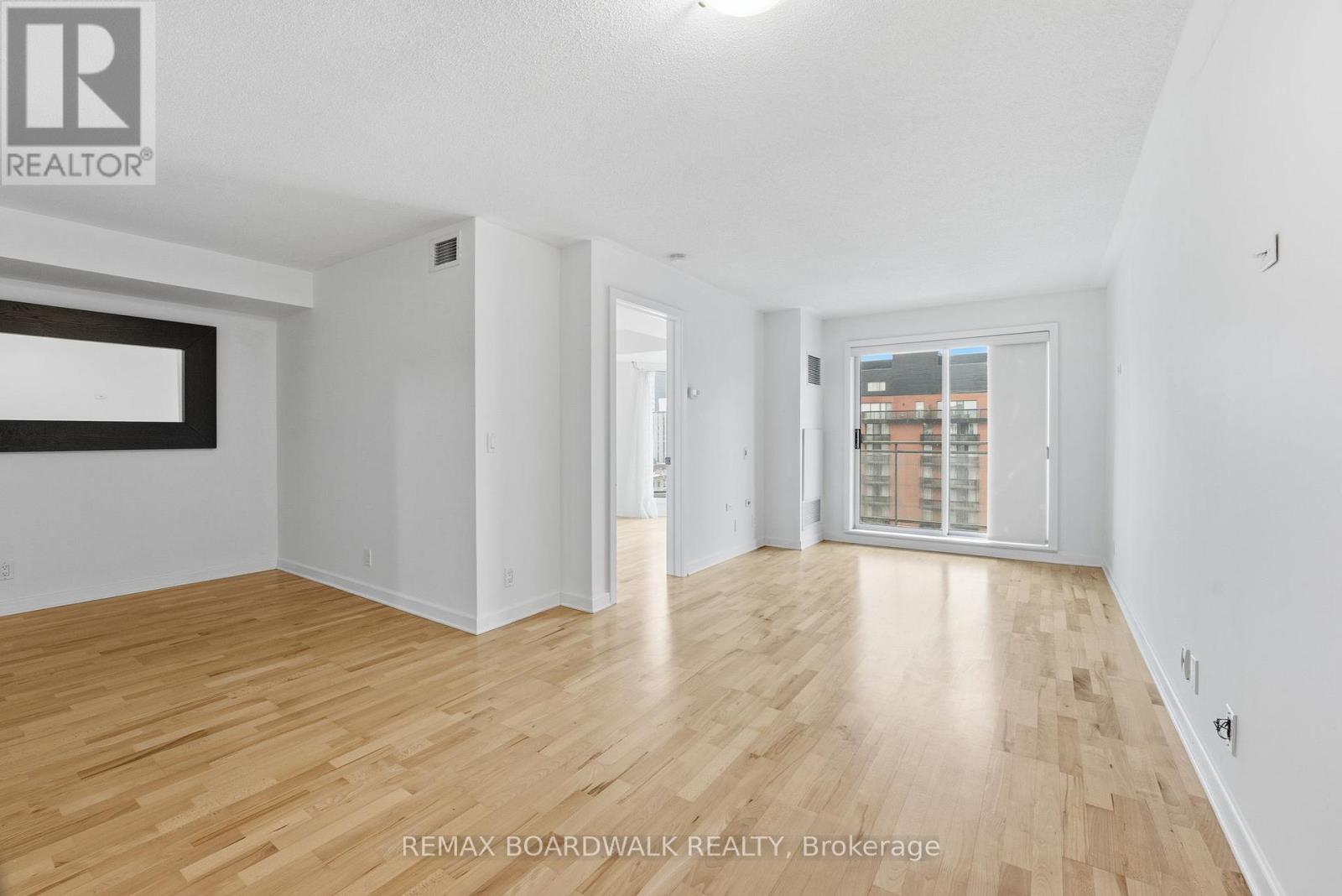 908 - 138 Somerset Street W, Ottawa, Ontario  K2P 0A3 - Photo 24 - X12684300