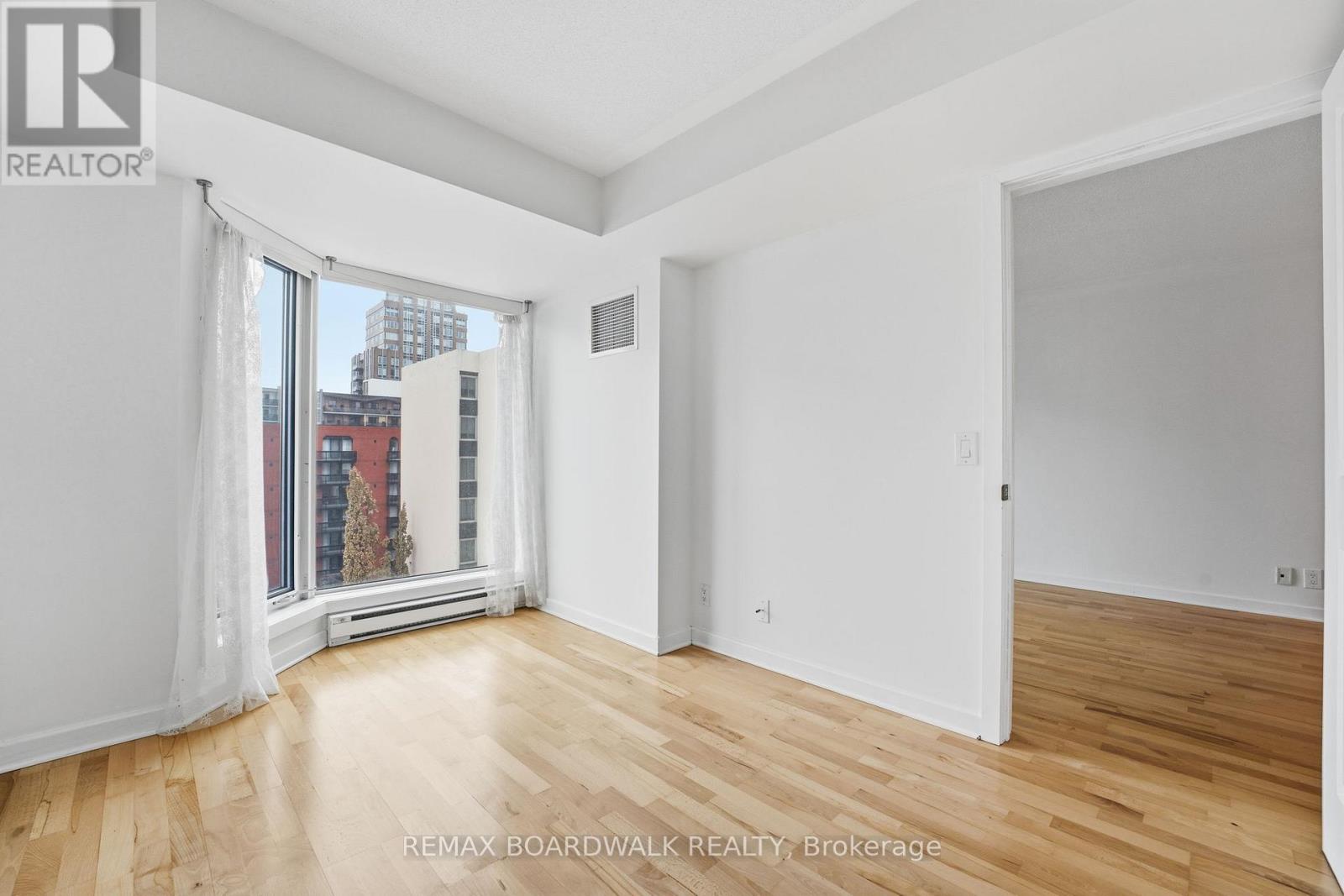 908 - 138 Somerset Street W, Ottawa, Ontario  K2P 0A3 - Photo 26 - X12684300