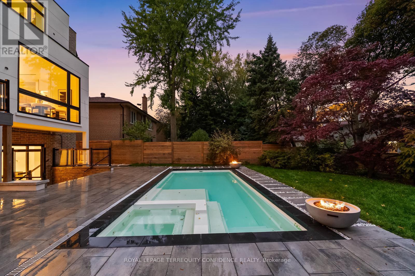 38 Howard Drive, Toronto, Ontario  M2K 1K6 - Photo 47 - C12650468