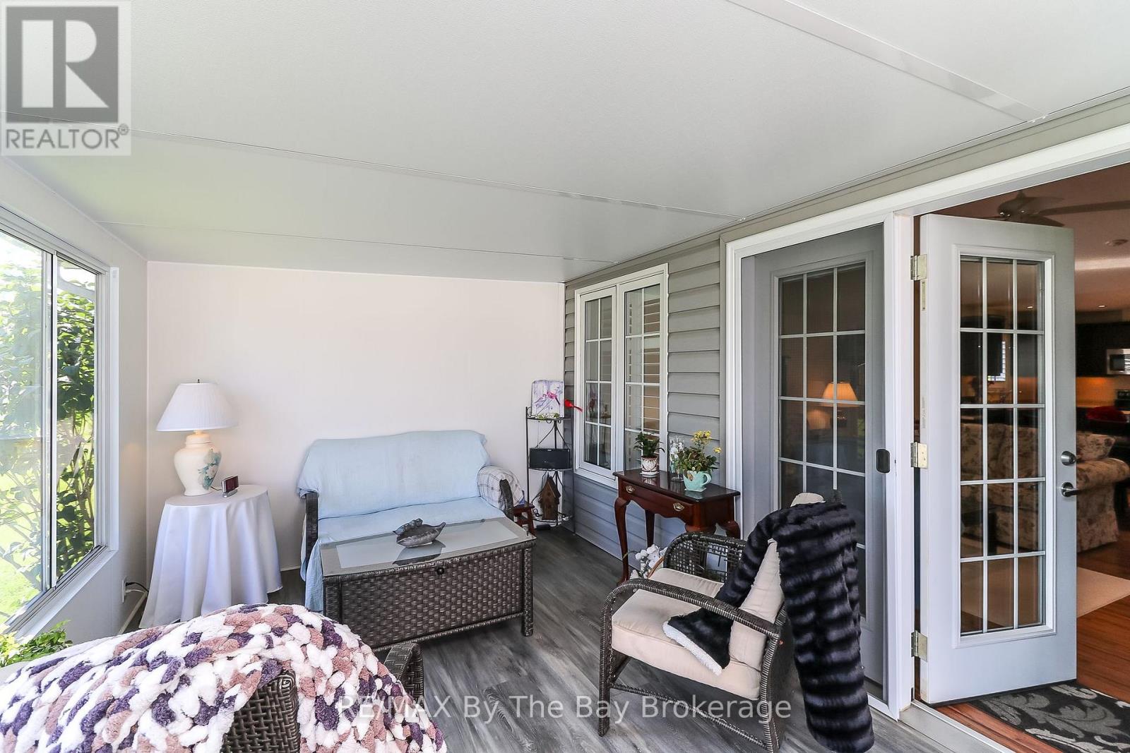 31 New York Avenue, Wasaga Beach, Ontario  L9Z 3A8 - Photo 27 - S12684320