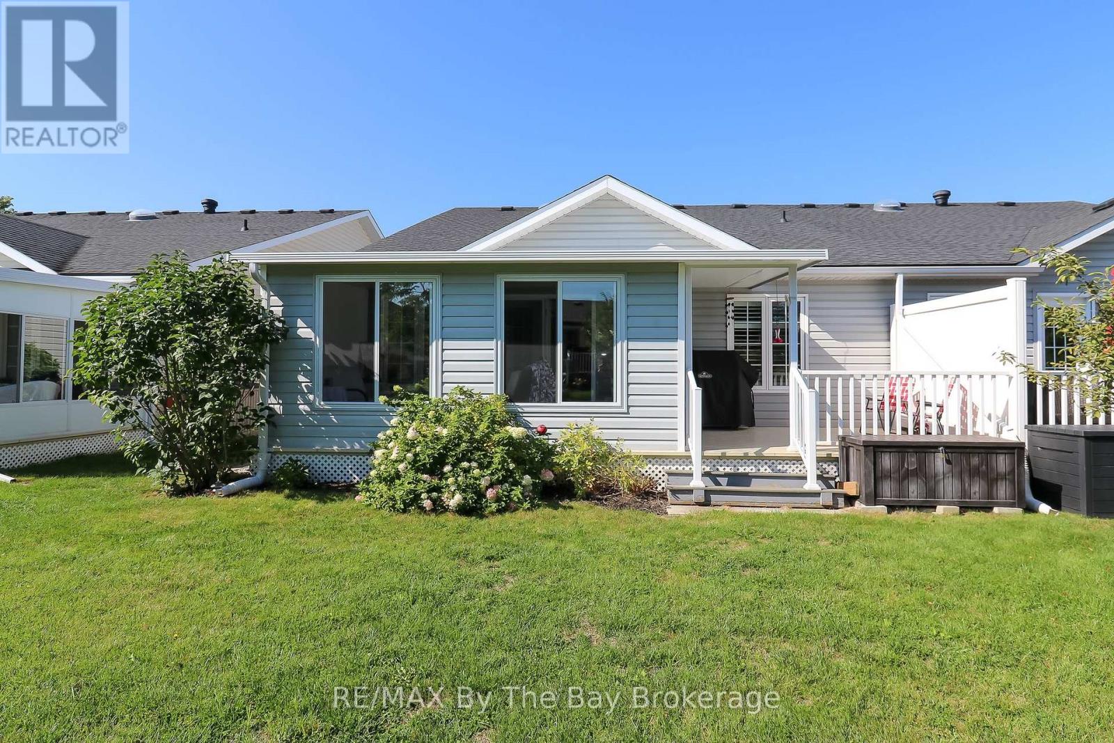 31 New York Avenue, Wasaga Beach, Ontario  L9Z 3A8 - Photo 38 - S12684320