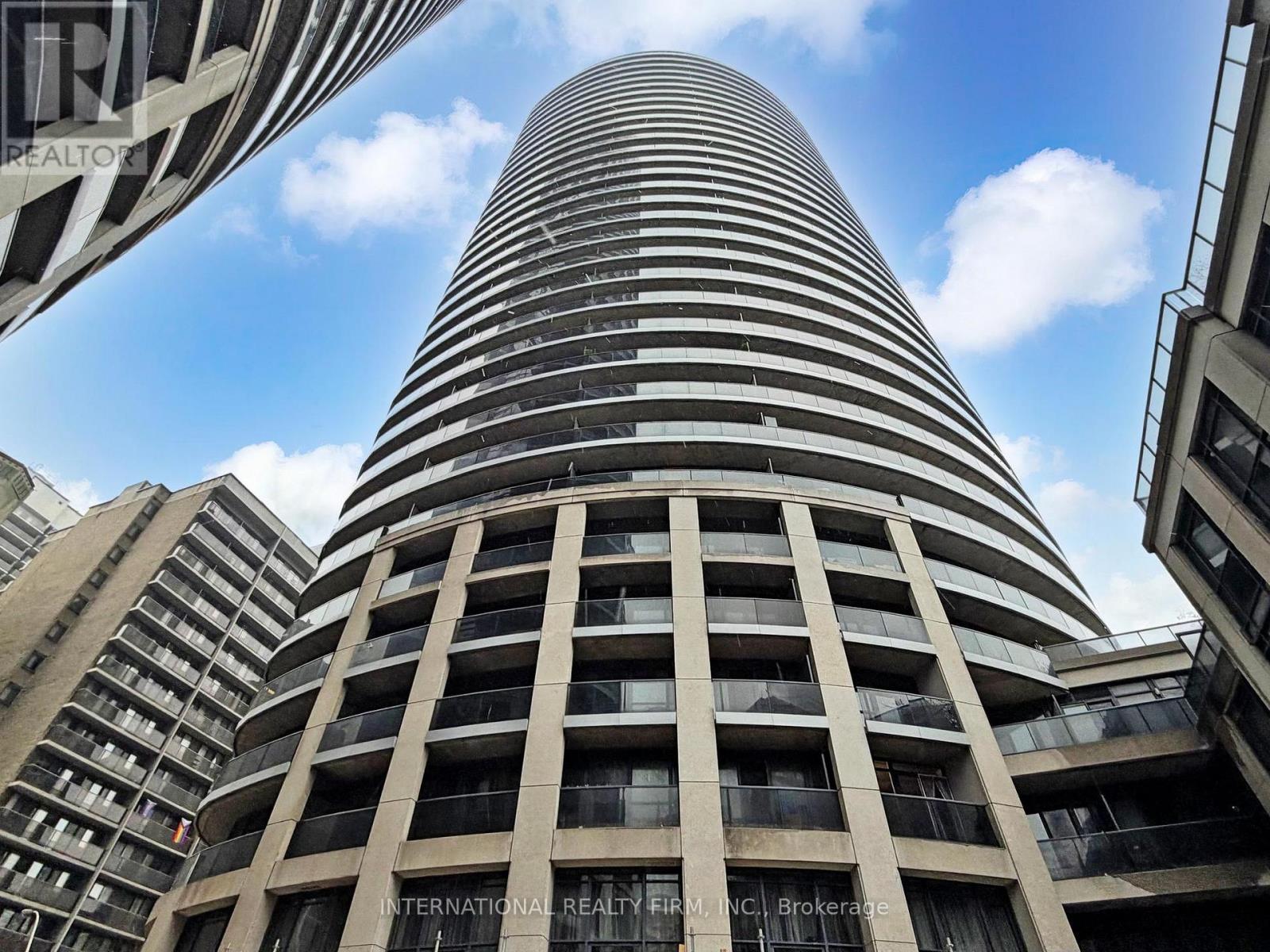 1108 - 25 CARLTON STREET, Toronto, Ontario