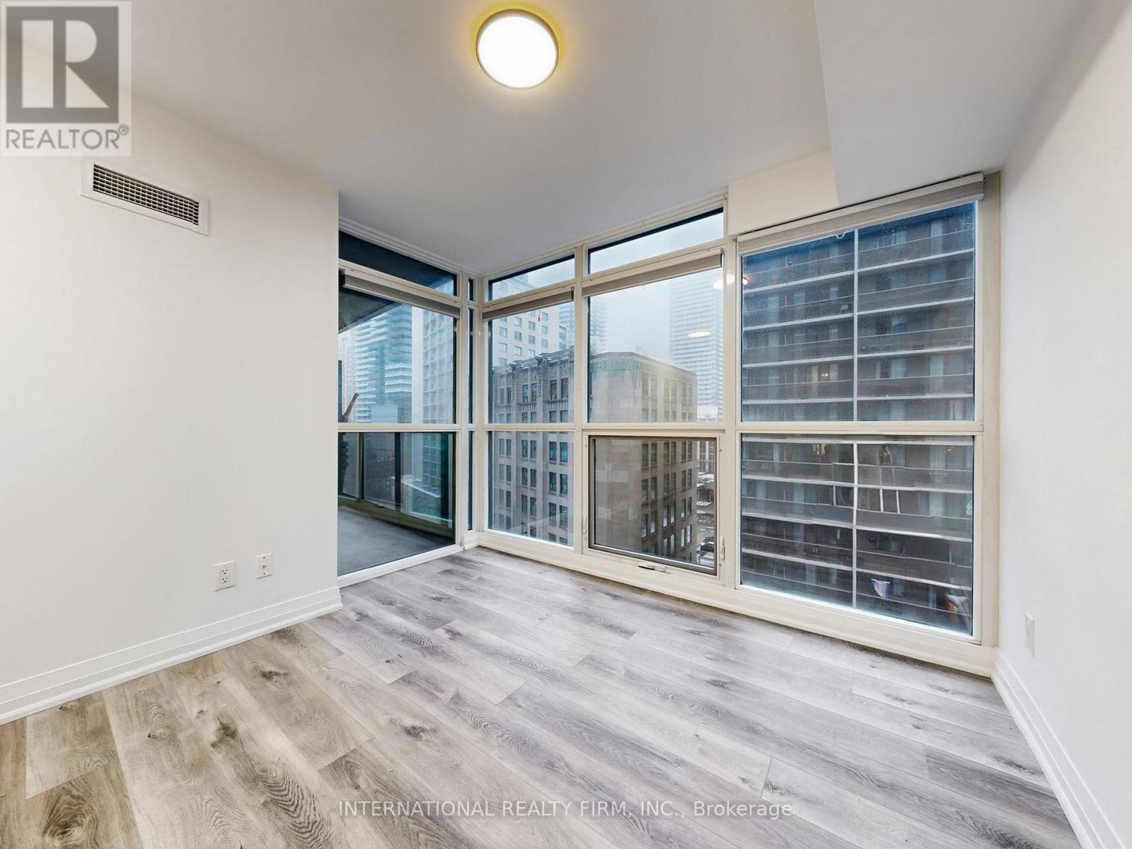 1108 - 25 Carlton Street, Toronto, Ontario  M5B 1L2 - Photo 16 - C12684322