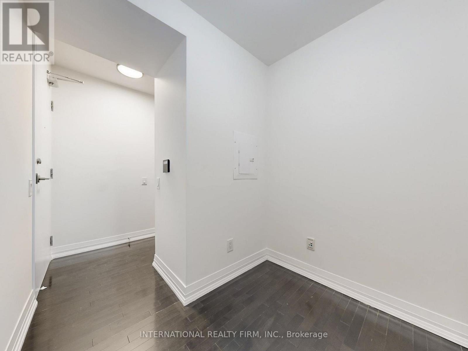 1108 - 25 Carlton Street, Toronto, Ontario  M5B 1L2 - Photo 18 - C12684322