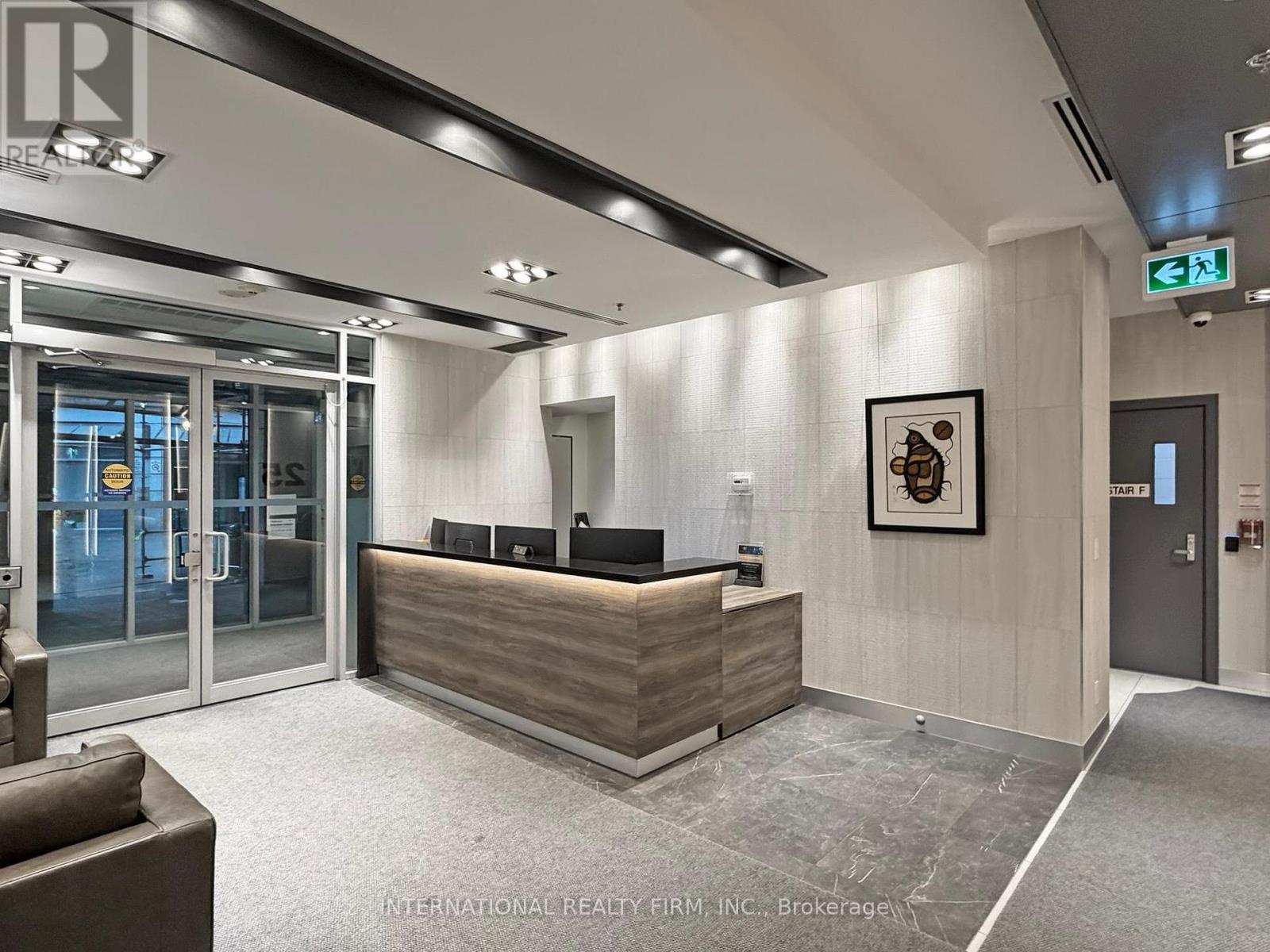 1108 - 25 Carlton Street, Toronto, Ontario  M5B 1L2 - Photo 3 - C12684322