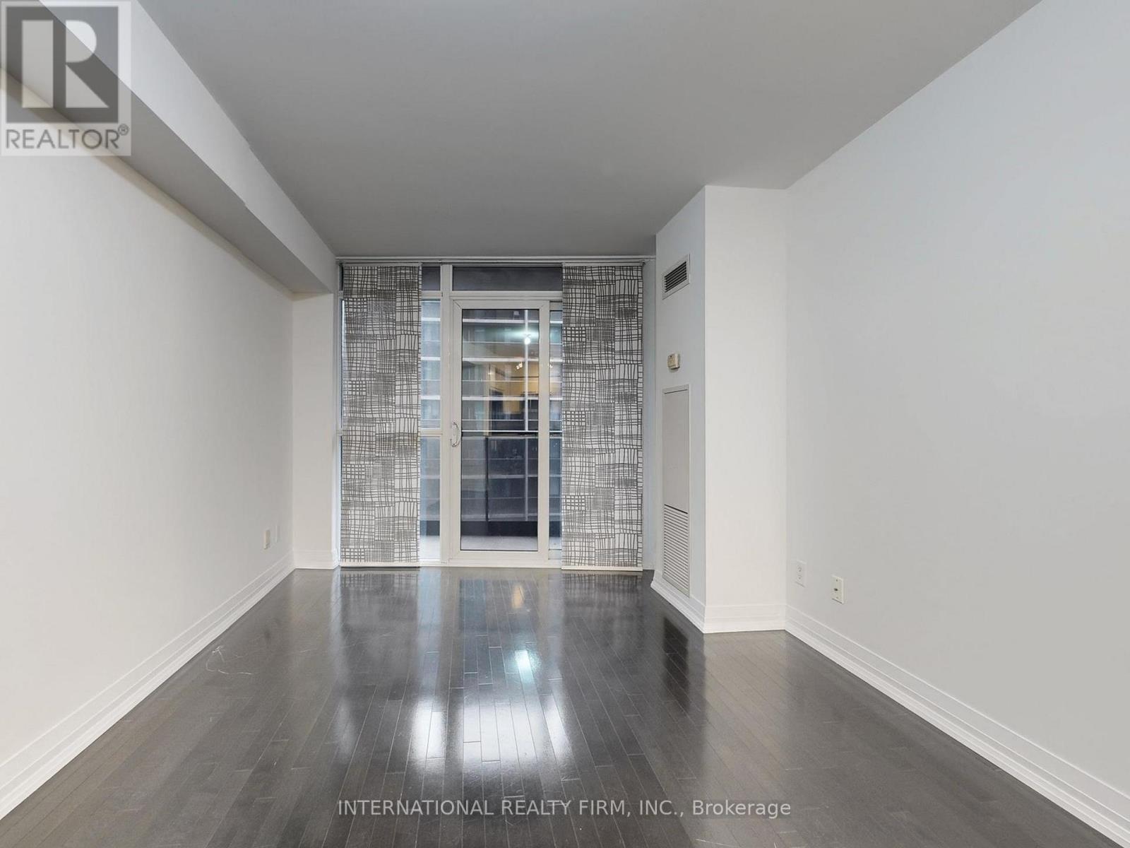 1108 - 25 Carlton Street, Toronto, Ontario  M5B 1L2 - Photo 5 - C12684322