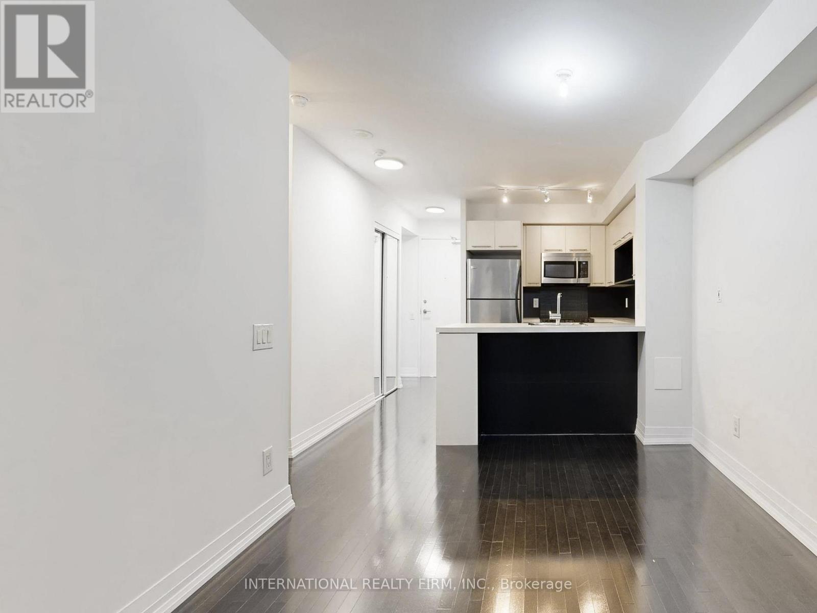 1108 - 25 Carlton Street, Toronto, Ontario  M5B 1L2 - Photo 8 - C12684322