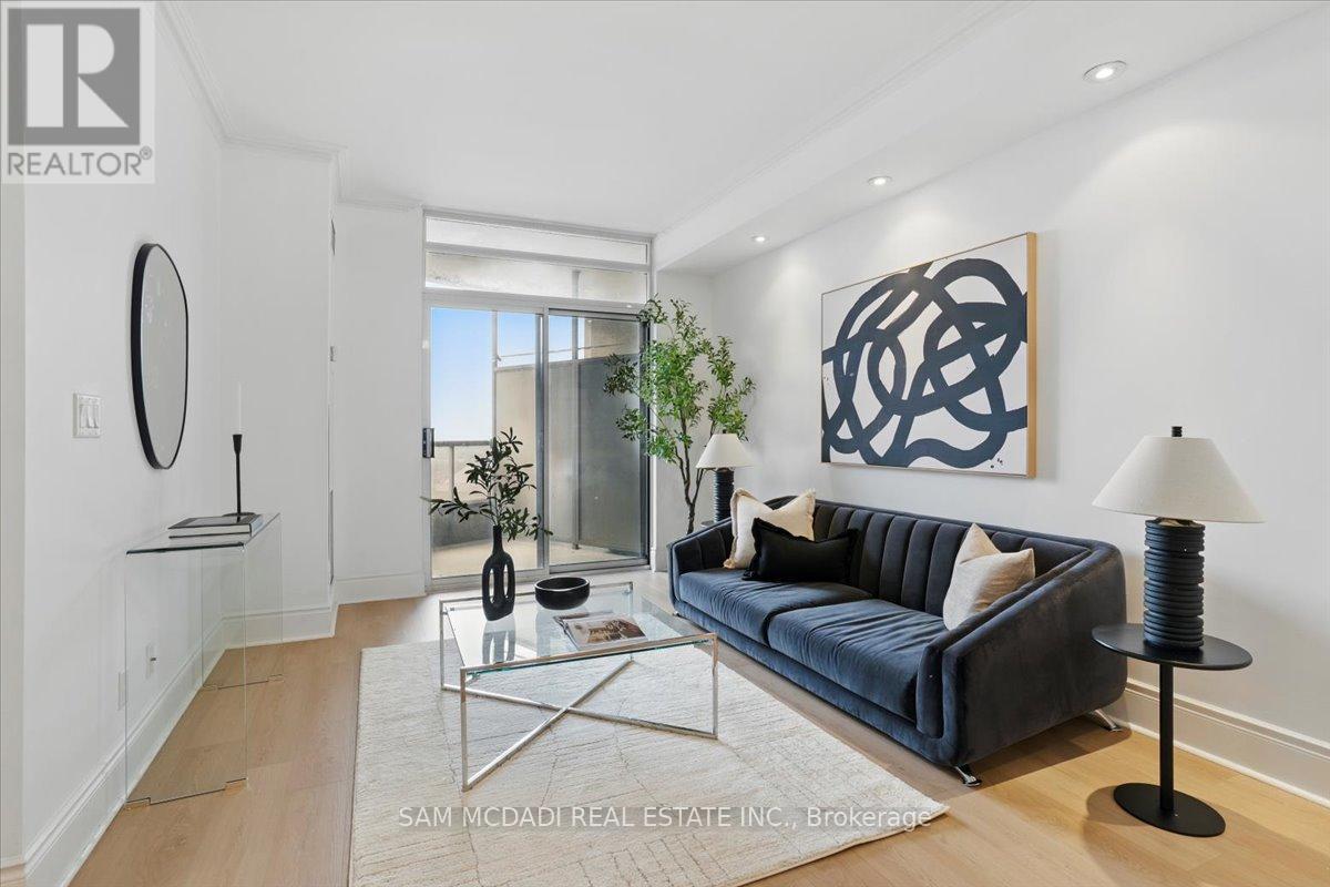 3028 - 3888 Duke Of York Boulevard, Mississauga, Ontario  L5B 4P5 - Photo 14 - W12684326