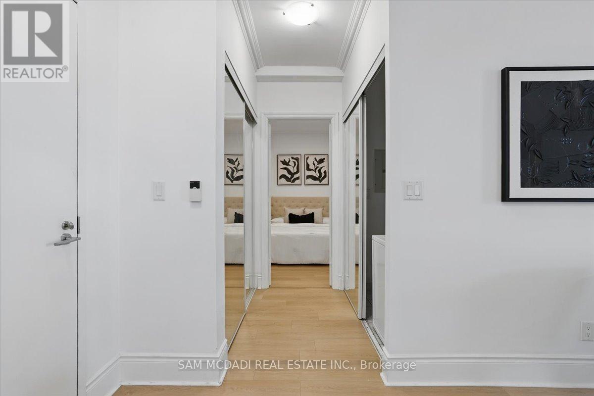 3028 - 3888 Duke Of York Boulevard, Mississauga, Ontario  L5B 4P5 - Photo 27 - W12684326