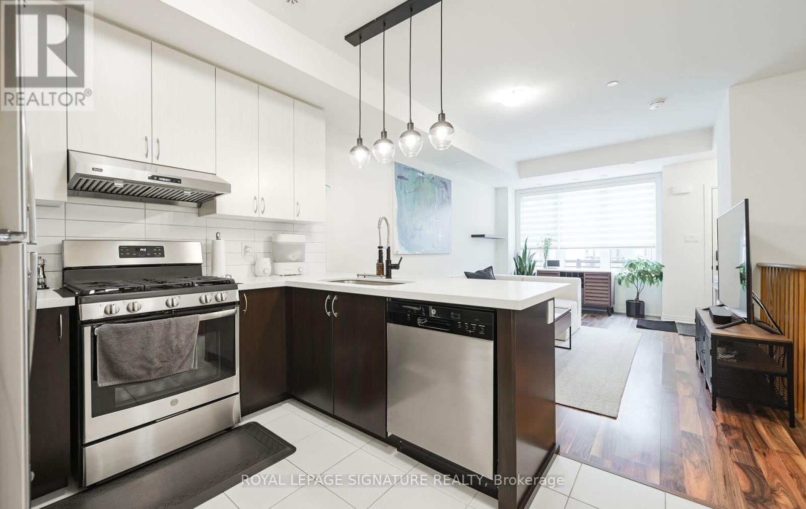 5 - 2232 Bromsgrove Road, Mississauga, Ontario  L5J 0B3 - Photo 12 - W12684328