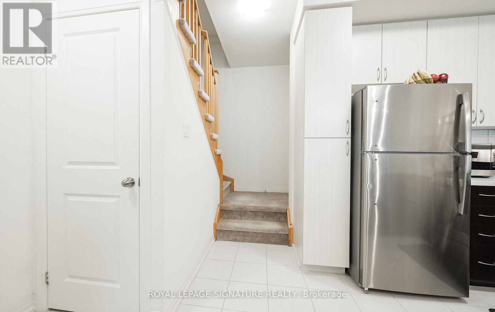 5 - 2232 Bromsgrove Road, Mississauga, Ontario  L5J 0B3 - Photo 14 - W12684328