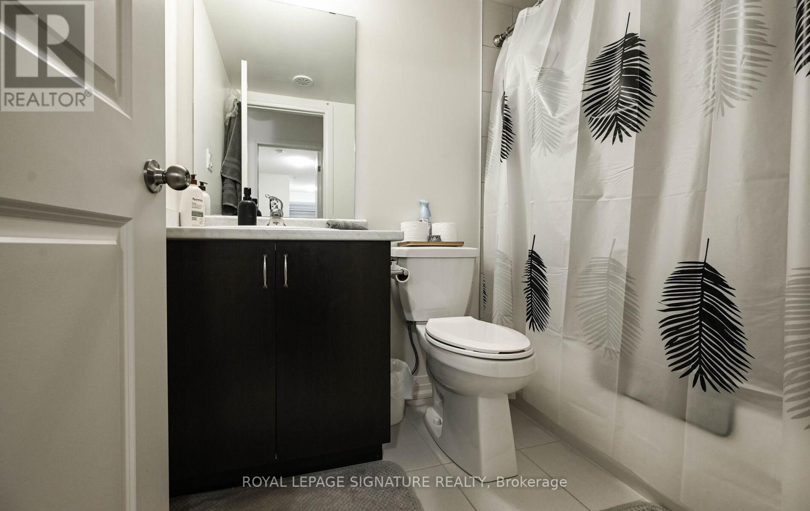 5 - 2232 Bromsgrove Road, Mississauga, Ontario  L5J 0B3 - Photo 20 - W12684328