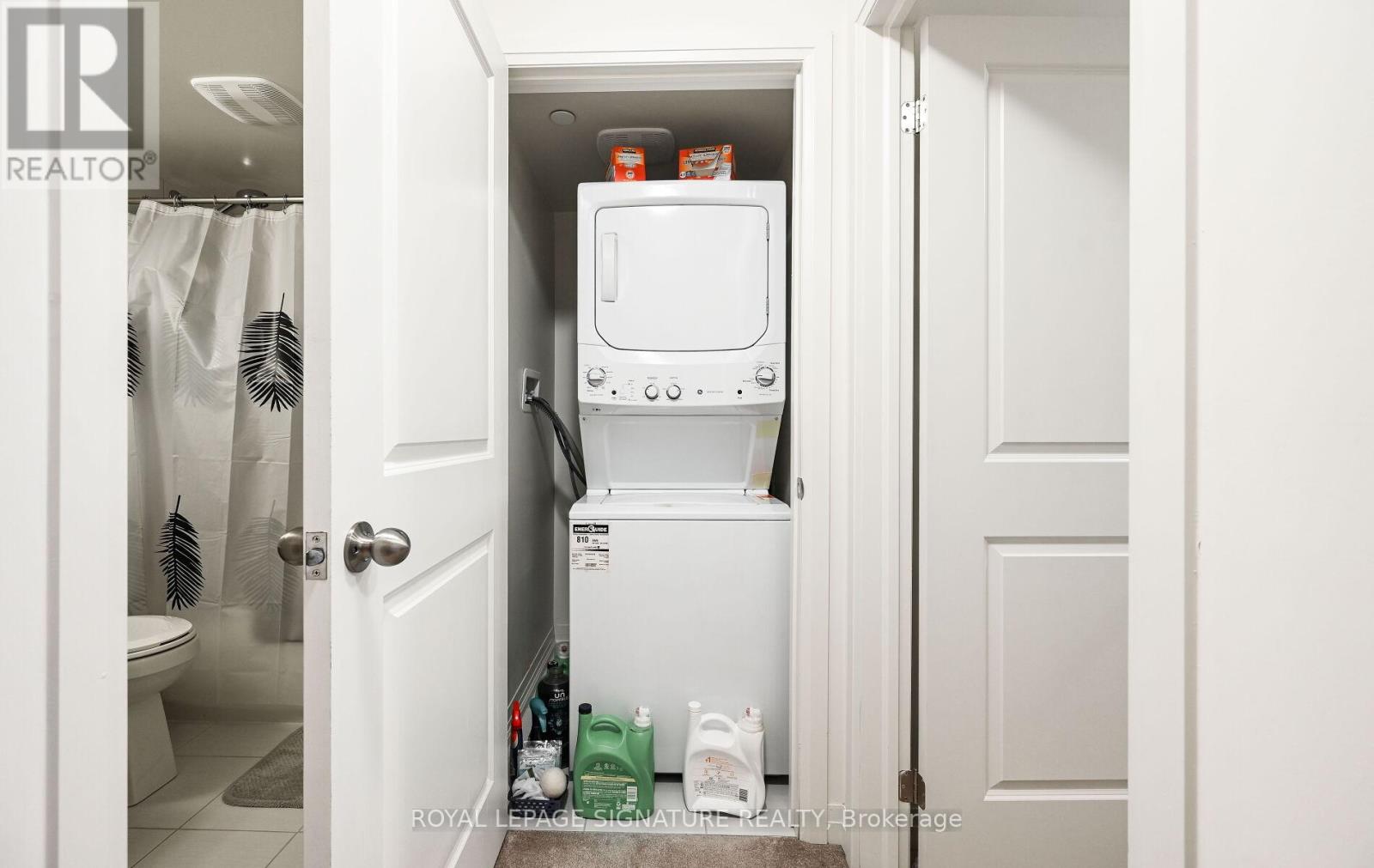 5 - 2232 Bromsgrove Road, Mississauga, Ontario  L5J 0B3 - Photo 22 - W12684328