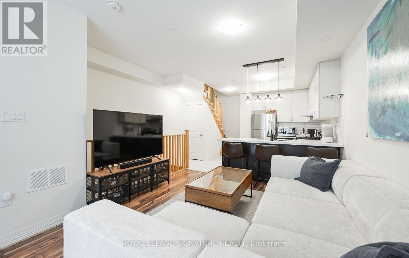 5 - 2232 Bromsgrove Road, Mississauga, Ontario  L5J 0B3 - Photo 6 - W12684328