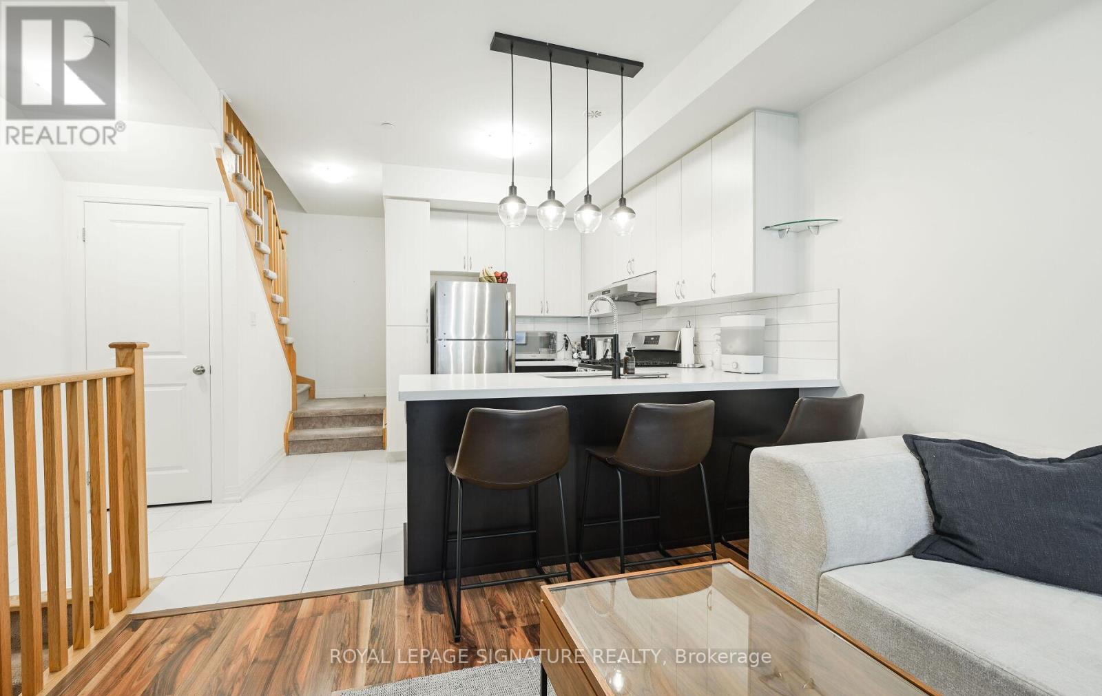 5 - 2232 Bromsgrove Road, Mississauga, Ontario  L5J 0B3 - Photo 8 - W12684328